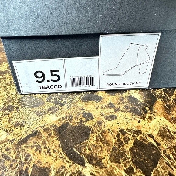 Banana Republic Suede Ankle Boots 9.5 Tan Beige Block Heel Round Toe Zip Bootie - Picture 7 of 11